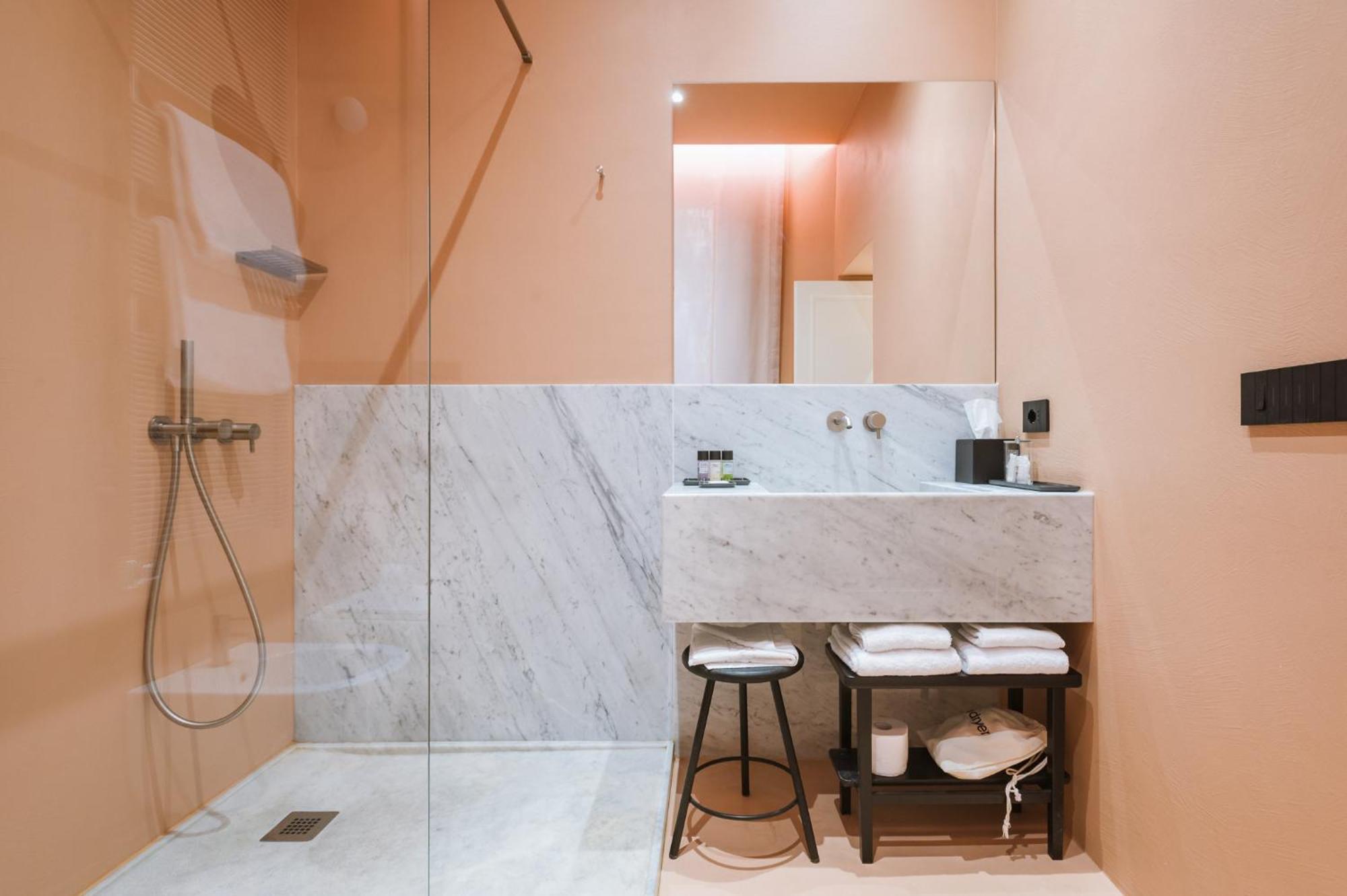 Parisii Bocca Di Leone 88 Bed & Breakfast Rome Exterior photo